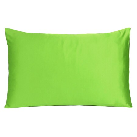 Homeroots 20 x 40 in. Bright Green Dreamy Silky Satin King Size Pillowcases 387843